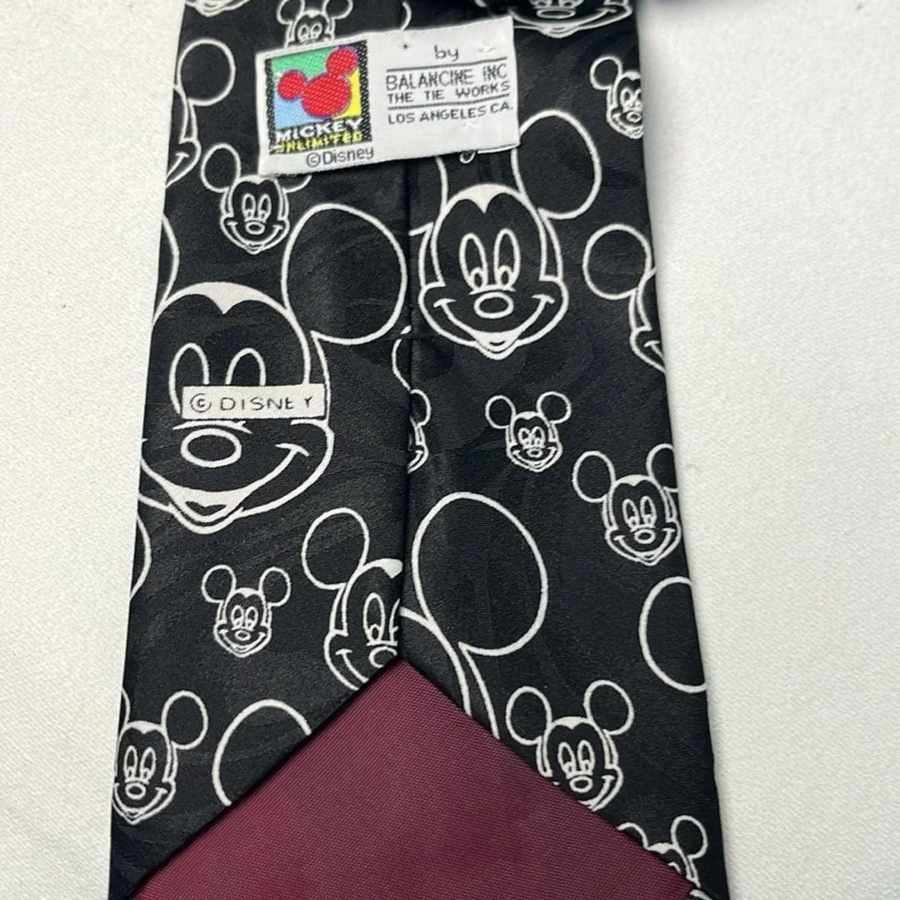 Disney Black and White Mickey Mouse Tie‎
